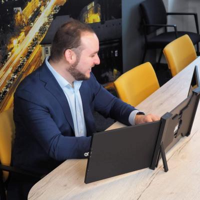 Even copywriters want to make their jobs easier