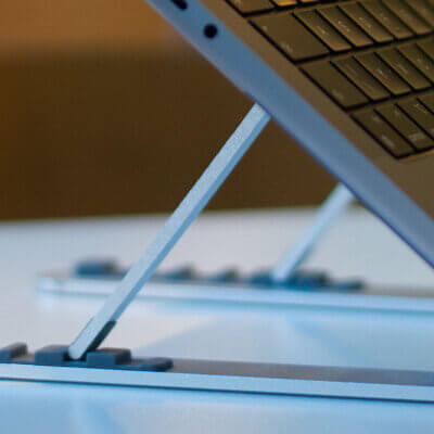Laptop stands – what are suitable materials?